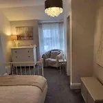 Willesden, Flat 2, A 1 Bedroom Flat Right In The Heart Of Llandudno